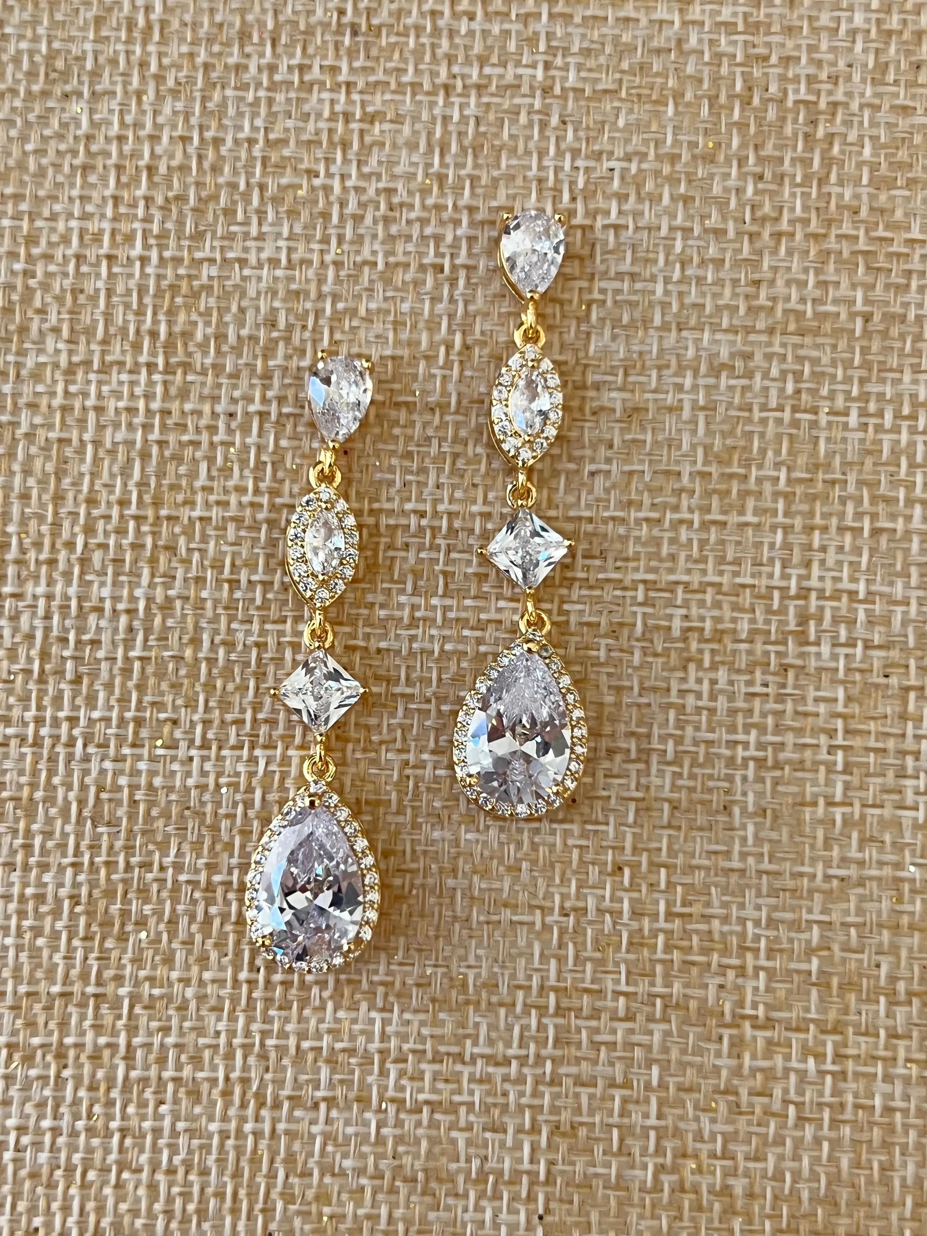 Bridal Earrings, Delicate Swarovski and Zirconia Wedding & XV Earring