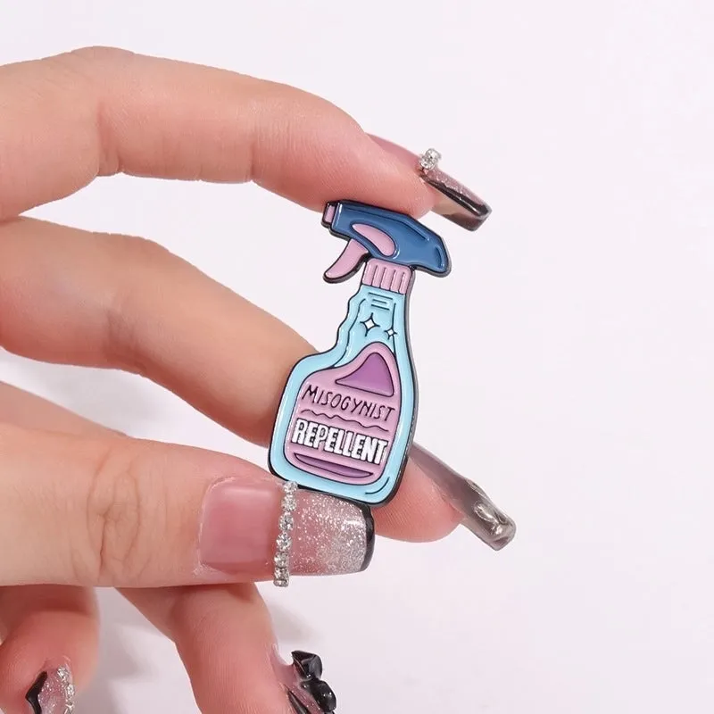 Cartoon Style Cowboy Style Artistic Letter Bottle Alloy Stamping Stoving Varnish Plating Unisex Brooches