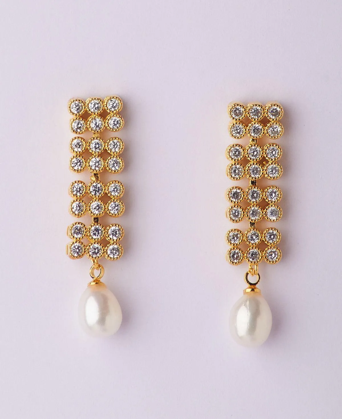 Delicate Stone Studded Pearl Earring