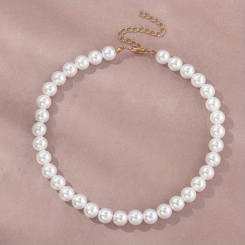 Natural Freshwater Pearl Necklace Women's Collarbone Chain