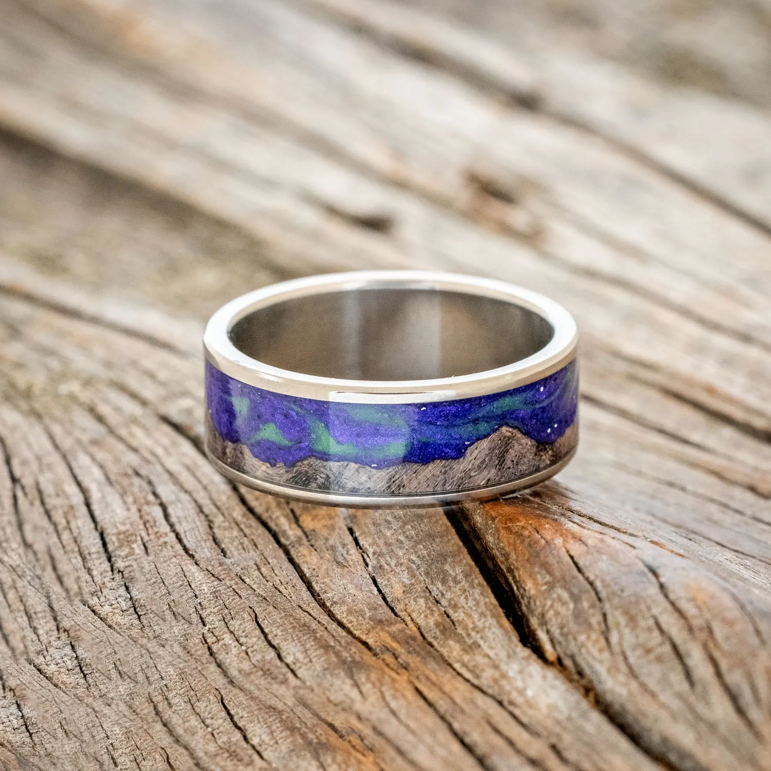 "BOREALIS" - MOUNTAIN ENGRAVED WEDDING RING WITH DARK GRAY MAPLE WOOD & GLOW IN THE DARK NORTHERN LIGHTS - TITANIUM - SIZE 7 3/4