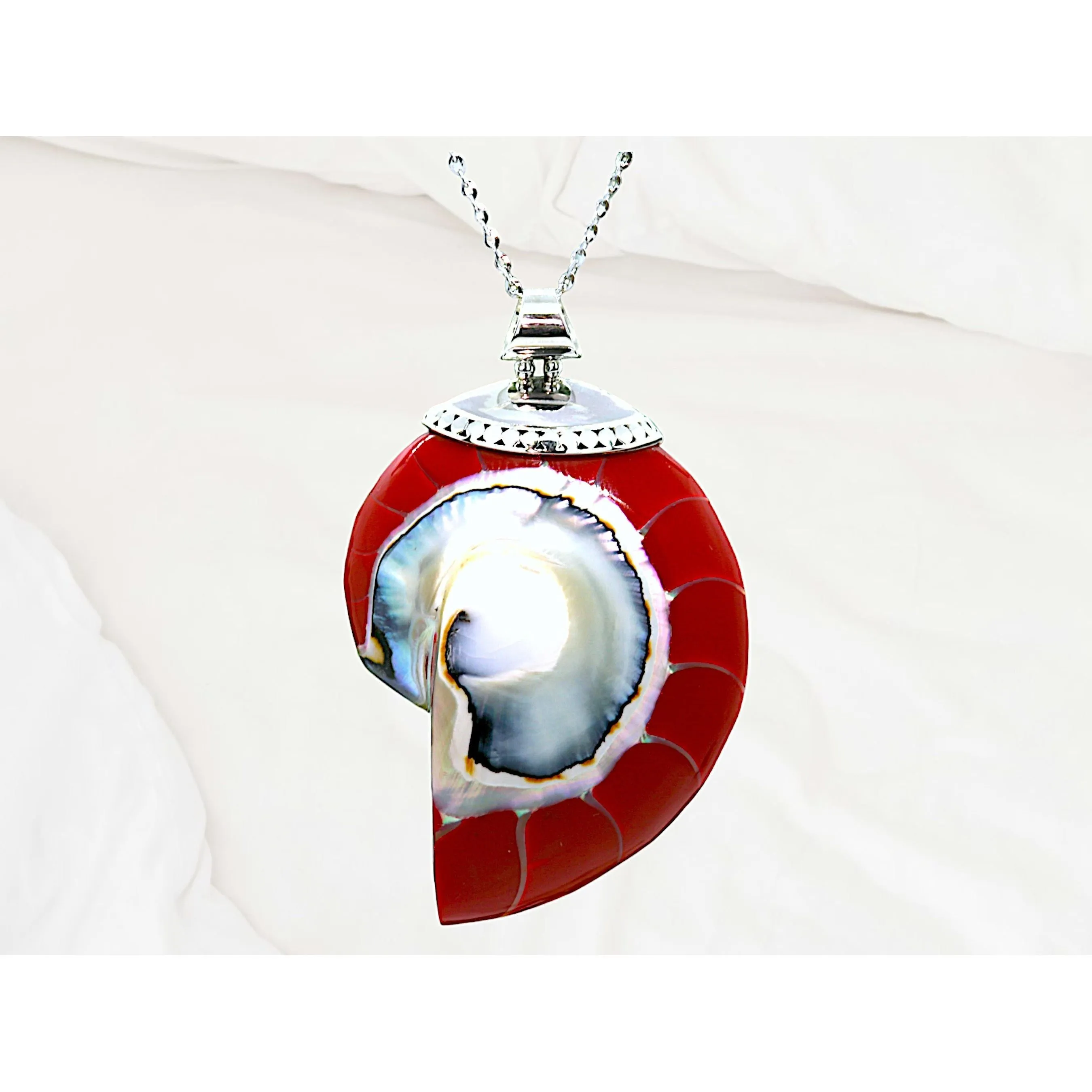 Red Natural Nautilus Pearl Shell Necklace