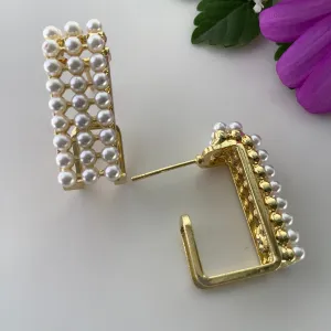 Salvanity - K-POP Golden Pearl Huggers Earrings