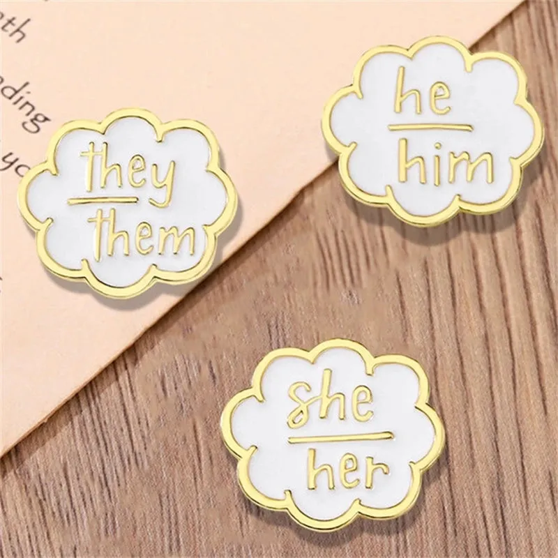 Simple Style Artistic Cartoon Letter Alloy Stamping Stoving Varnish Plating Unisex Brooches