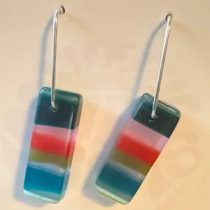 Surf Gems Sustainable Earrings - Black/Clear/Red/Blue